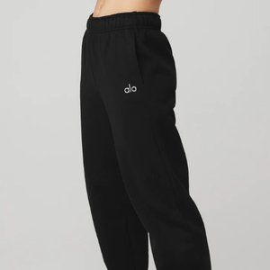 ALO ACCOLADE SWEATPANT